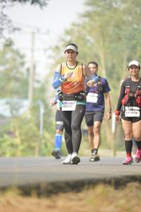 BIB: 410, 40238
                            <button type="button" onclick="openModal(8366158)" class="btn btn-primary btn-sm float-right btn-popup" data-toggle="modal" data-target=".modal-high-quality">
                        <i class="fas fa-shopping-cart"></i> Add to Cart
                    </button>
                                            <button type="button" onclick="isThisMe(8366158, true)" class="btn btn-success btn-sm float-right btn-popup btn-isme hidden" data-toggle="tooltip" data-placement="bottom" title="นี่คือรูปของคุณใช่ไหม คลิกที่นี่เพื่อเอาเข้าอัลบั้ม">
                        <i class="fas fa-plus"></i> Add to album
                    </button>
                    <button type="button" onclick="isThisMe(8366158, false)" class="btn btn-warning btn-sm float-right btn-popup btn-isnotme hidden">
                        <i class="fas fa-ban"></i> Remove from album
                    </button>
